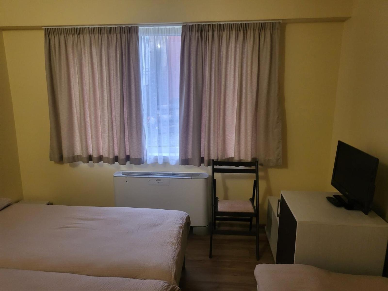Хотел Хисаря Haskovo Luaran gambar